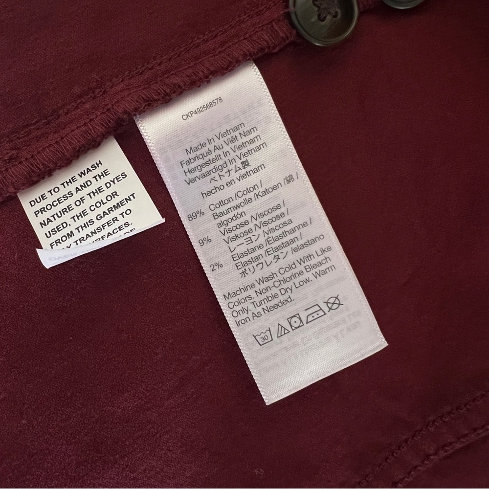 Madewell Shrunken Button-Front Corduroy Shirt Jacket in Dark Burgundy  Cabernet - Picture 8 of 9